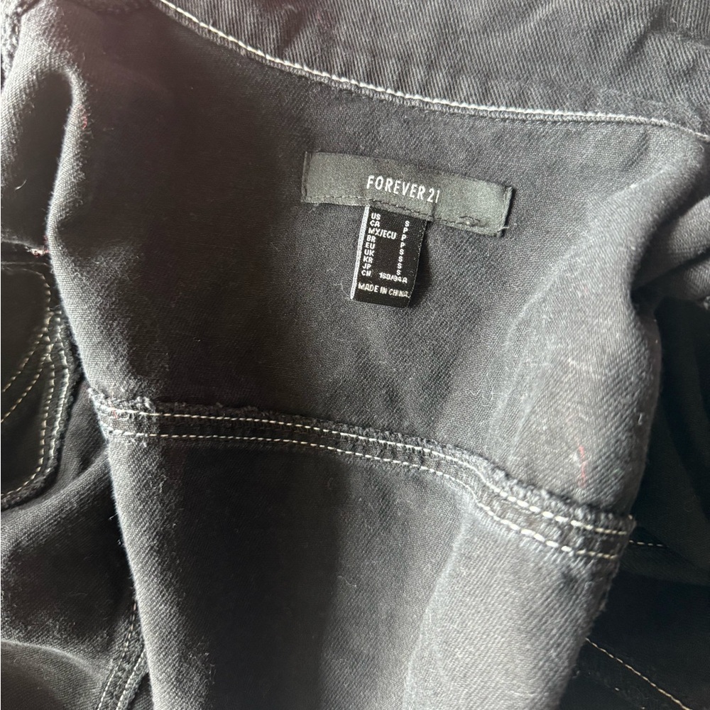 Forever 21 Black Denim Jacket - Picture 10 of 10